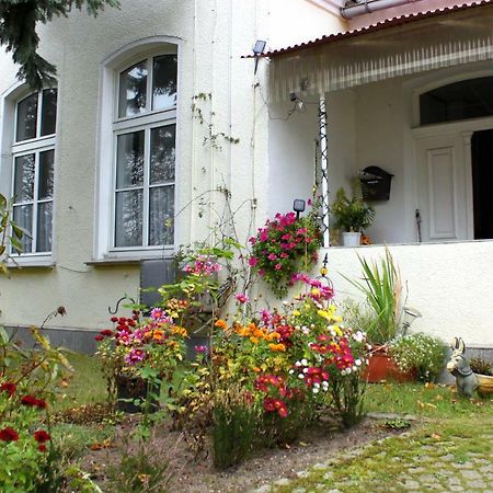 Ferienwohnung "Zur Alten Schule" Neuburxdorf Экстерьер фото